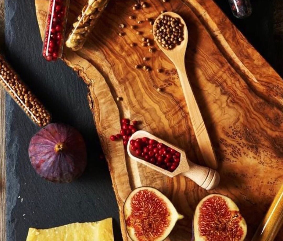 Olive Wood Cutting Board
